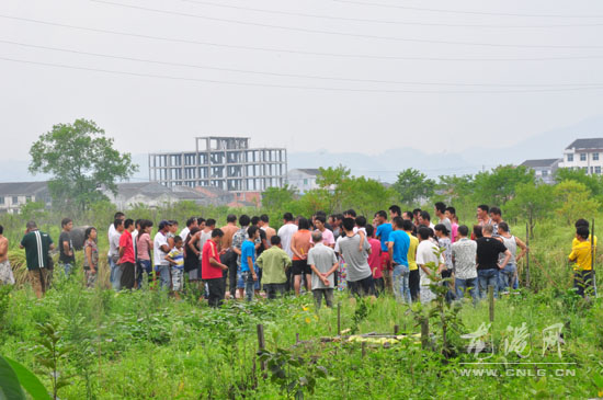 一外地少年学游泳溺水身亡 市民呼吁家长提高警惕