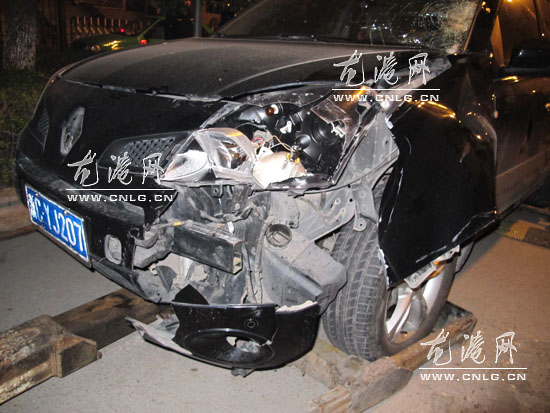 龙港图纸发生一起交通事故一商业身亡中型学子大道建筑设计图片