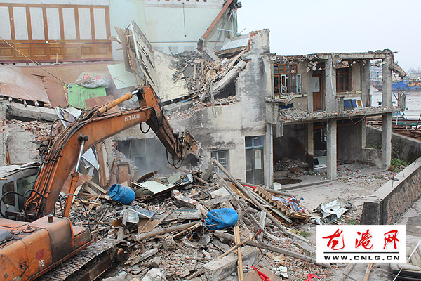 龙港舥艚水闸除险加固工程协议拆迁的首批12