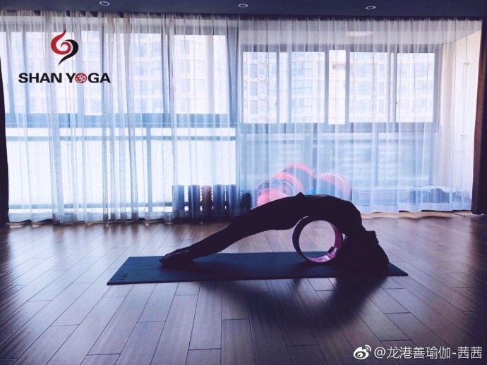龙港善瑜伽-茜茜