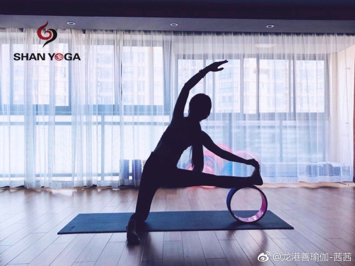 龙港善瑜伽-茜茜