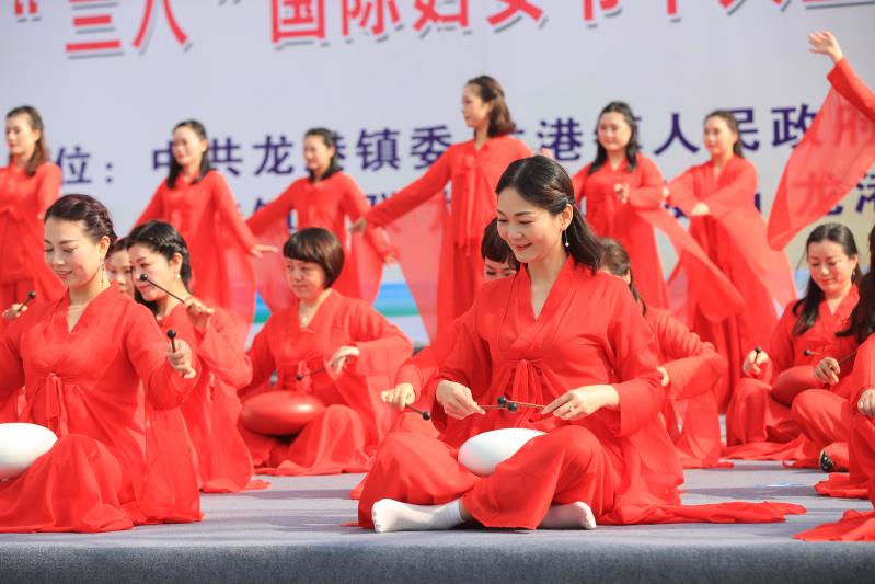 龙港庆“三八”千人宣誓暨大型文艺展演活动精彩图集 摄影：池长峰