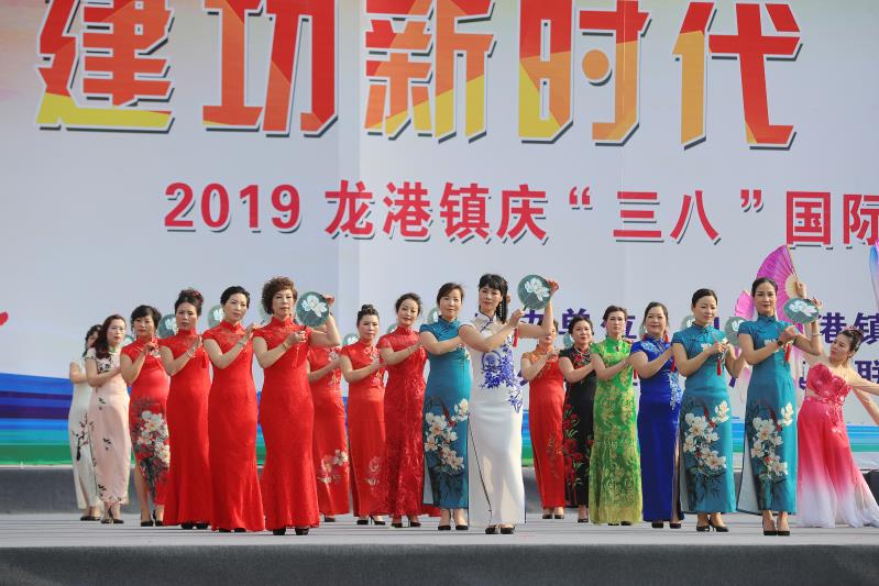 龙港庆“三八”千人宣誓暨大型文艺展演活动精彩图集 摄影：池长峰