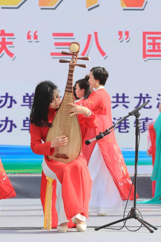 龙港庆“三八”千人宣誓暨大型文艺展演活动精彩图集 摄影：池长峰