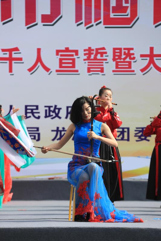 龙港庆“三八”千人宣誓暨大型文艺展演活动精彩图集 摄影：池长峰