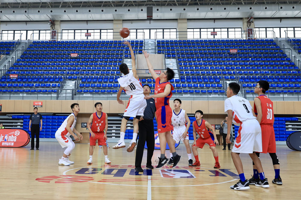 2019全国校园篮球冠军赛大区赛在龙港体育馆比赛高清图集
