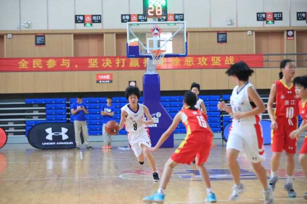 2019全国校园篮球冠军赛大区赛在龙港体育馆比赛高清图集