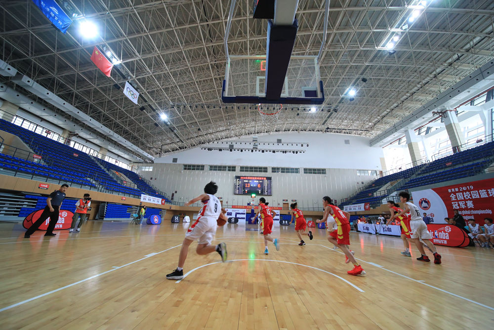 2019全国校园篮球冠军赛大区赛在龙港体育馆比赛高清图集