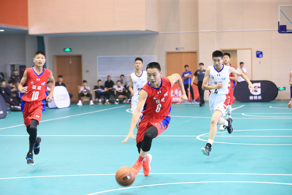 2019全国校园篮球冠军赛大区赛在龙港体育馆比赛高清图集