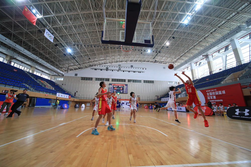 2019全国校园篮球冠军赛大区赛在龙港体育馆比赛高清图集