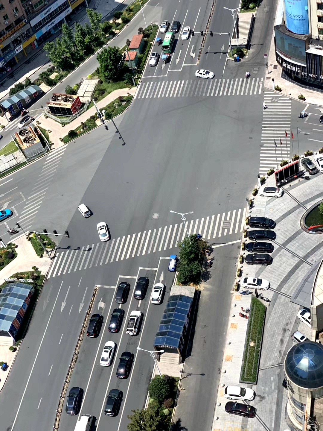 龙港财富商圈 摄影：龙港大叔新闻