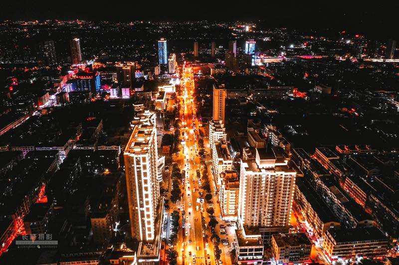 龙港大道城市夜景图集 摄影：池长峰