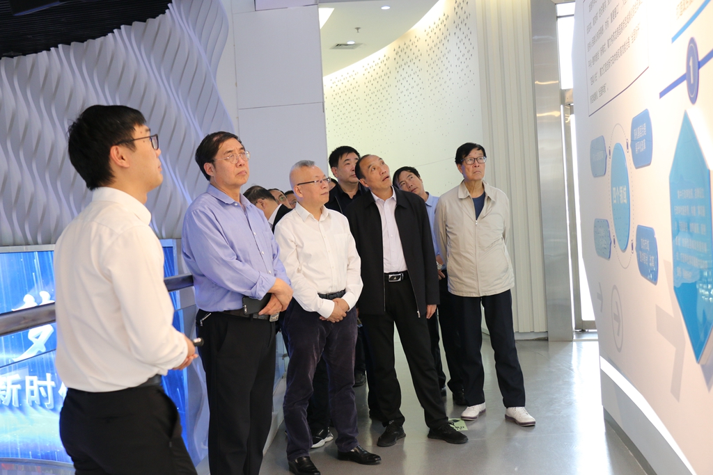 陕西省商洛市政协来龙港考察