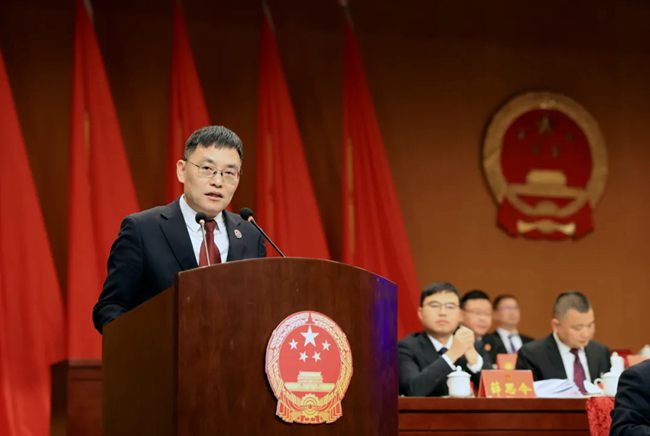 市人民检察院检察长陈学志在市人民检察院工作报告中提到 市人民检察院检察长陈学志在市人民检察院工作报告中提到