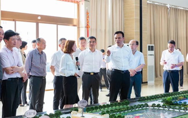龙港党政代表团赴平阳考察：在良性竞争中携手推进鳌江两岸高质量发展