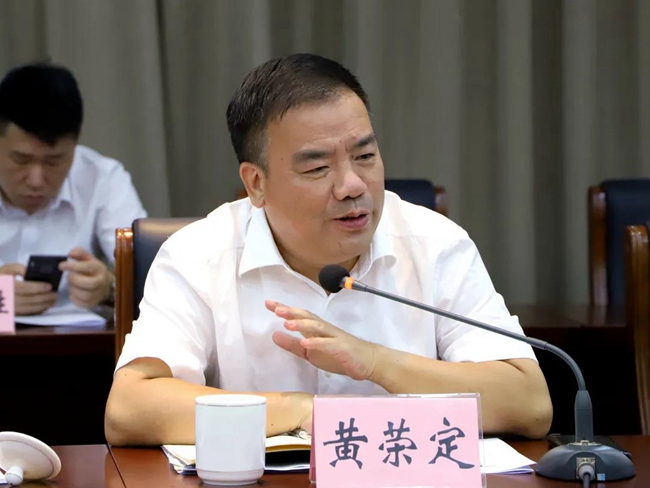 温州市人大副主任黄荣定来龙港调研:着力提升群众获得