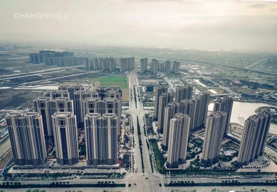 新城大道   摄影：池长峰