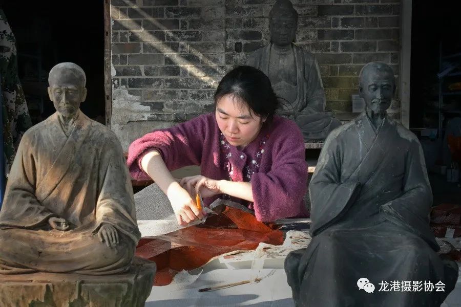 缪驯鸽 摄 《夹纻漆器》组照