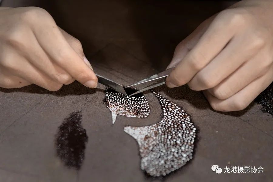 缪驯鸽 摄 《夹纻漆器》组照