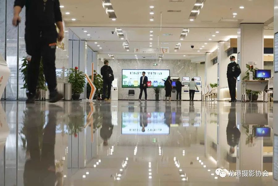 苏巧将 摄 《龙港“一枚印章管审批”改革正式起航》组照