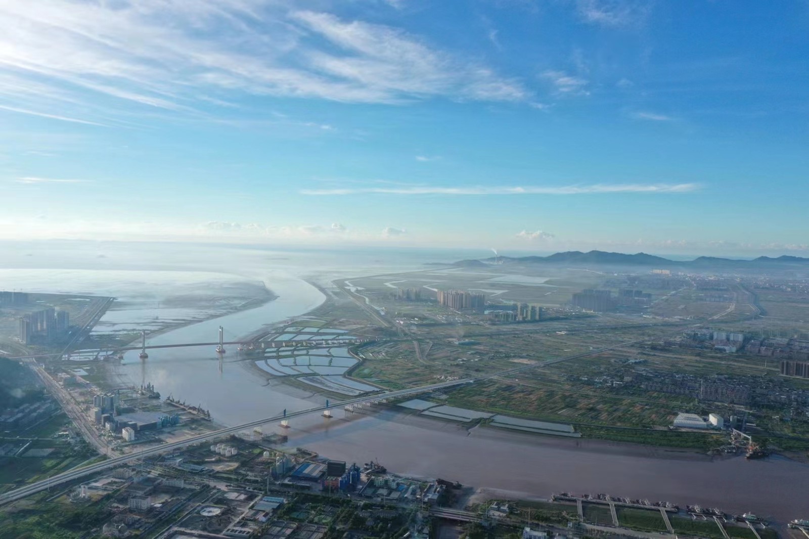 龙港全景图  摄影：陈东册