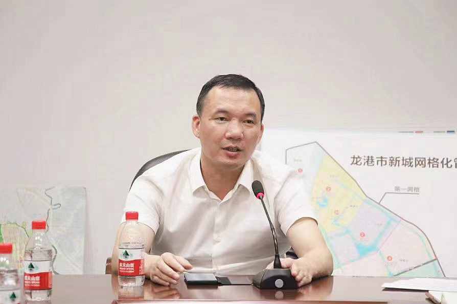 龙港市新城开发建设中心党组书记、主任金孟渡