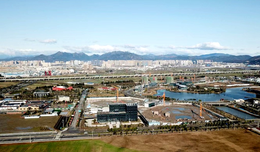 龙港新城一景 月湖圈