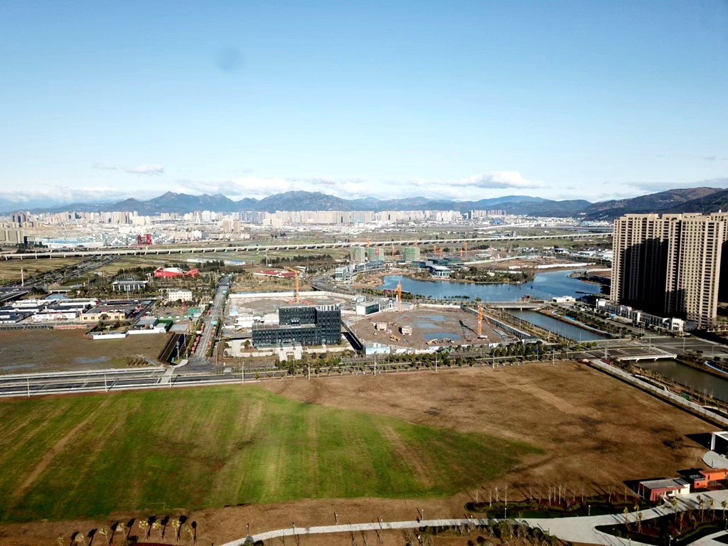 龙港新城一景 月湖圈