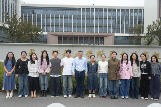 华师大语文教学专家张心科教授莅临龙港华高指导