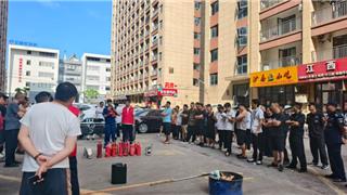 龙港市新城联合党委开展消防安全实操演练文明实践主题活动