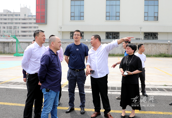 陈显宏再次督查小城镇环境综合整治工作 - 资讯中心 - 龙港网